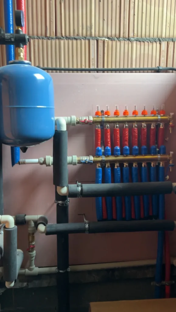 Mikołów - Instalacja wewnętrzna pompy ciepła